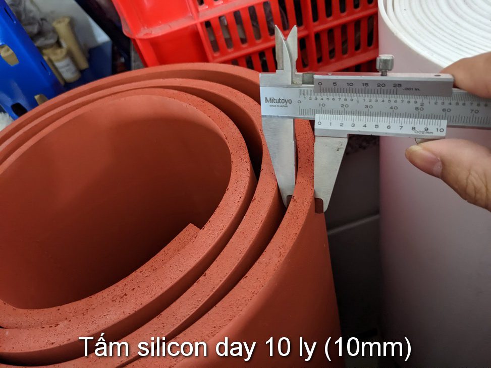 Tam silicon xop do day 10 ly (10mm) chiu nhiet
